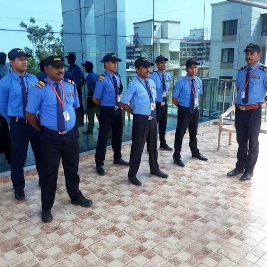 Corporate security is essential for businesses of all sizes. Our bodyguard services in Pune extend to corporate environments, ensuring the safety of employees and assets.